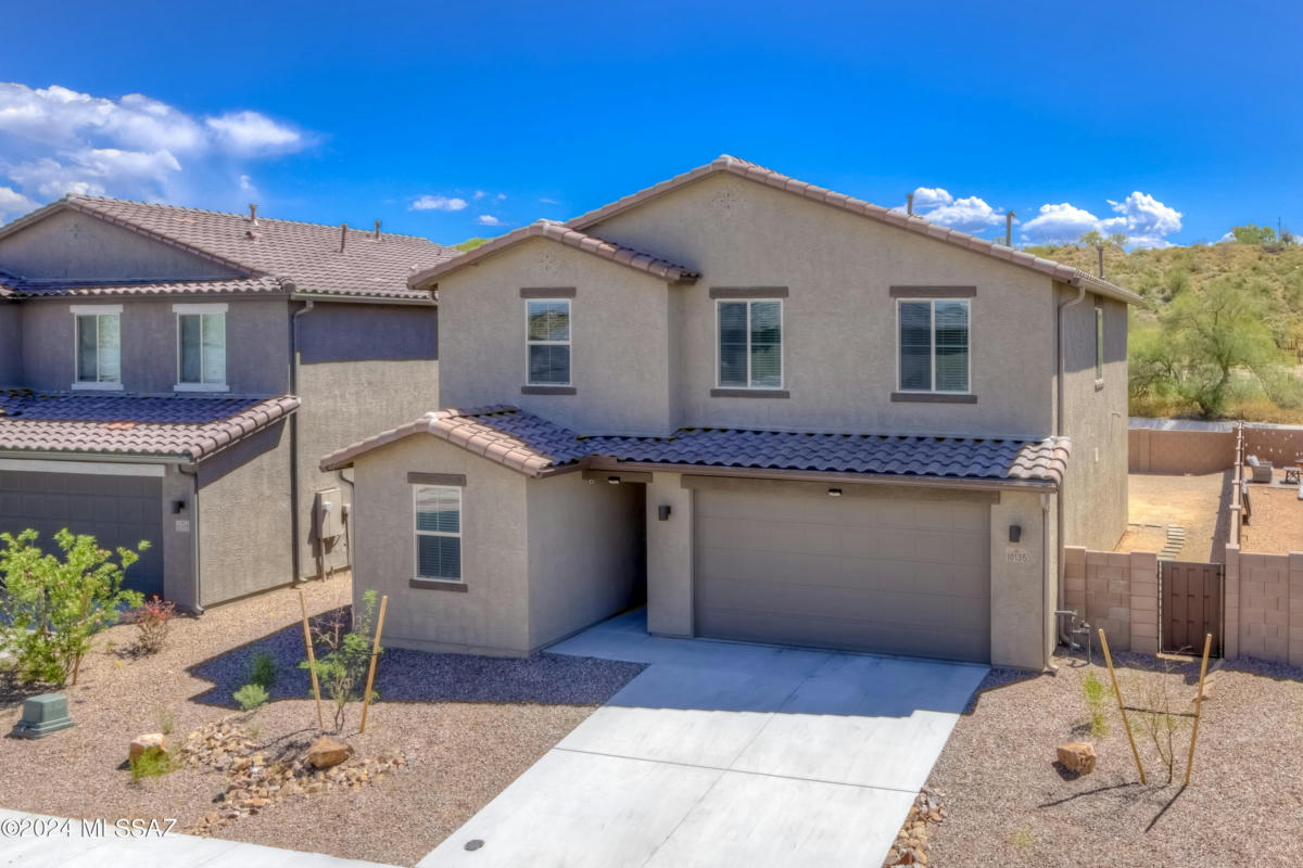 10135 S ROLLING WATER DR, VAIL, AZ 85641, photo 1 of 34