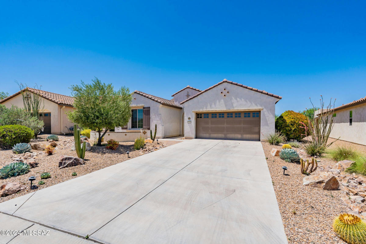 551 N EASTER LILY LN, GREEN VALLEY, AZ 85614, photo 1 of 28