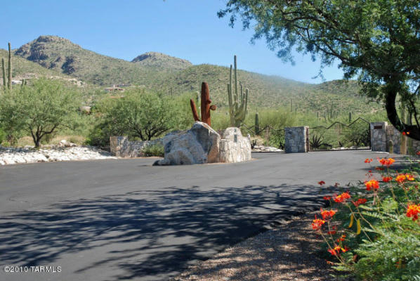 5383 N FALCON CREST PL, TUCSON, AZ 85749, photo 2 of 31