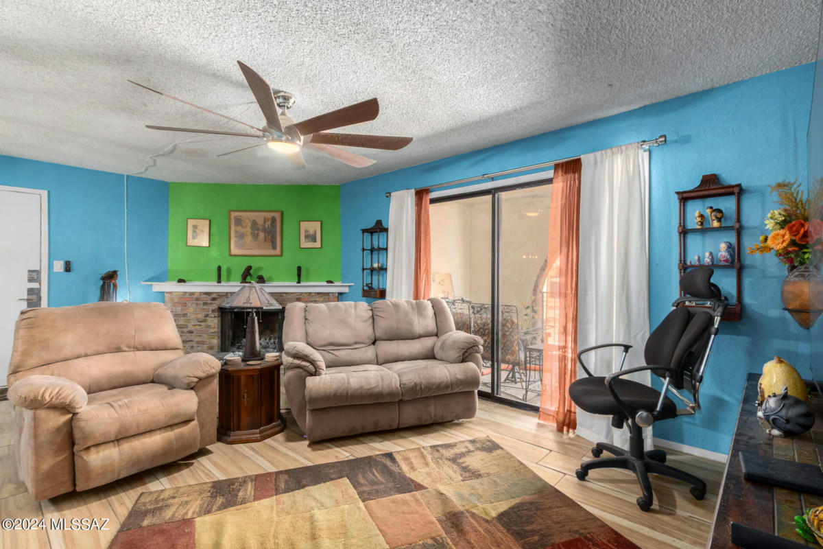 6352 N BARCELONA LN UNIT 108, TUCSON, AZ 85704, photo 1 of 25