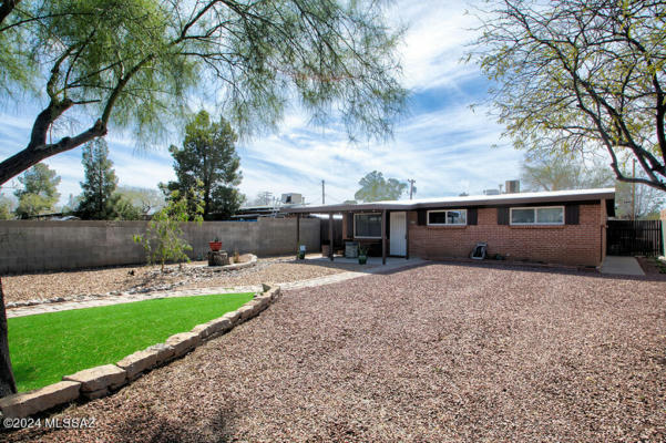 1909 N MADELYN AVE, TUCSON, AZ 85712, photo 2 of 31