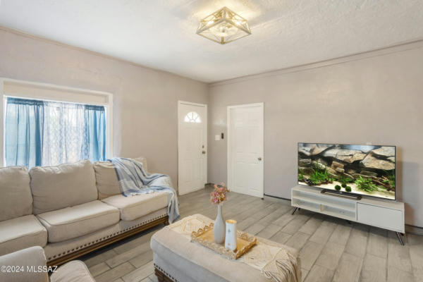 225 E LINCOLN ST, TUCSON, AZ 85714 Single Family Residence For Sale ...